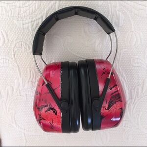Peltor hearing protection. Like new.